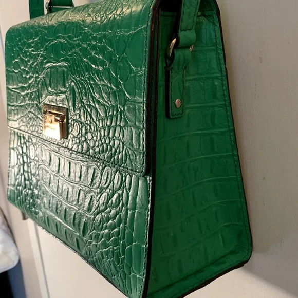 Kate Spade Large Green Crocodile Embossed Leather Crossbody Handbag Vintage-RARE - Picture 3 of 8